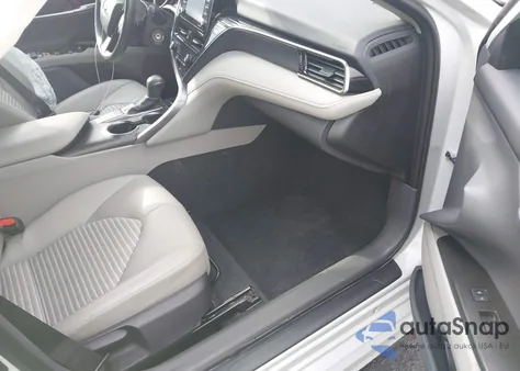 2024 Toyota Camry Se z USA, uszkodzony, nr VIN 4T1G11AK4RU207381